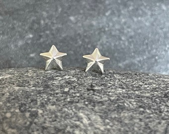 Star - 925 Sterling Silver Plain Stud Earrings