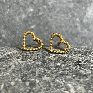 Beaded Heart Gold 925 Sterling Silver Plain Stud Earrings Boxed image 1