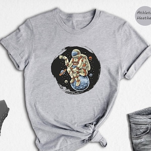 Astronaut Shirt, Spaceman Shirt, Moon Shirt, Space Shirt, Outer Space Shirt, Galaxy Shirt, Astronomy Shirt, Space Nerd Gift