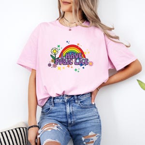I Have Pubic Lice Shirt: Sarcastic Meme Humor - Novelty Graphic Tee