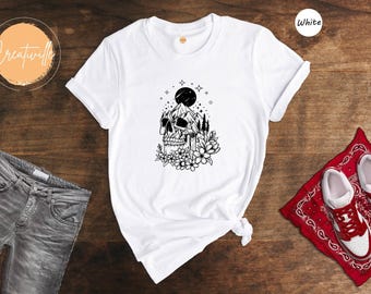 Floral Skull Mountain Shirt, Starry Night Sky Tee, Boho Skeleton Nature T-Shirt, Wildflower Mountain Gift for Hikers