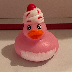 Strawberry cupcake rubber duck office gift, collector duck, dashboard duck farm, dashboard duck, Themed rubber duck ducks yellow
