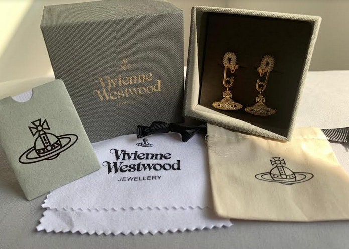 Hanging Orb Keyring in GOLD | Vivienne Westwood®