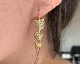 New In Box Vivienne Westwood Gold Luminita Drop Earrings