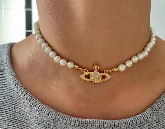 Vivienne Westwood Gold Pearl Choker Necklace Mini Bas Relief