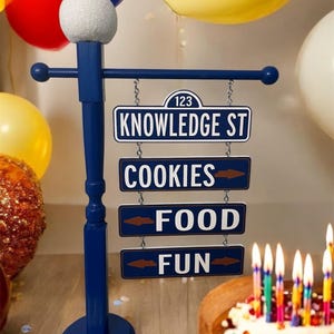 Street Sign Lamp Post 4 tier 21 inch Centerpiece
