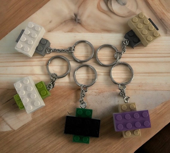 ビルディングブロックパーティー記念品キーチェーン - Etsy 日本