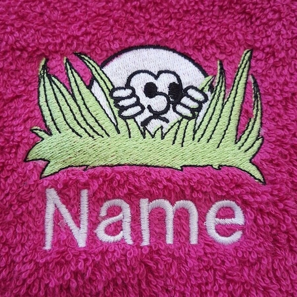 Personalised GOLF Sports towel, with hook to clip onto your bag. Available in a variety of colours and designs