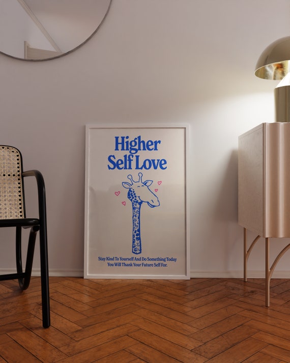 Higher Self Love Print, Selbstliebe Poster 70x100, Affirmation blau 50x70, Grafikdesign Giraffe, Illustration Wanddeko, Trendiger Kunstdruck