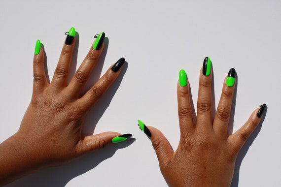 Neon green sale and black nails