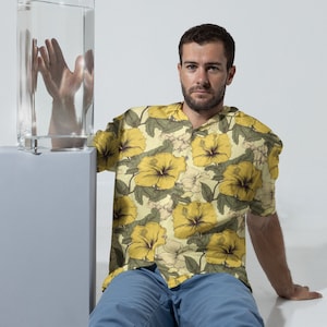 Yellow Hibiscus Men&#39;s Aloha Shirt