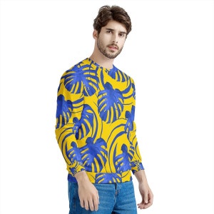 Tropical Design on Yellow Men&#39;s Sweatshirt