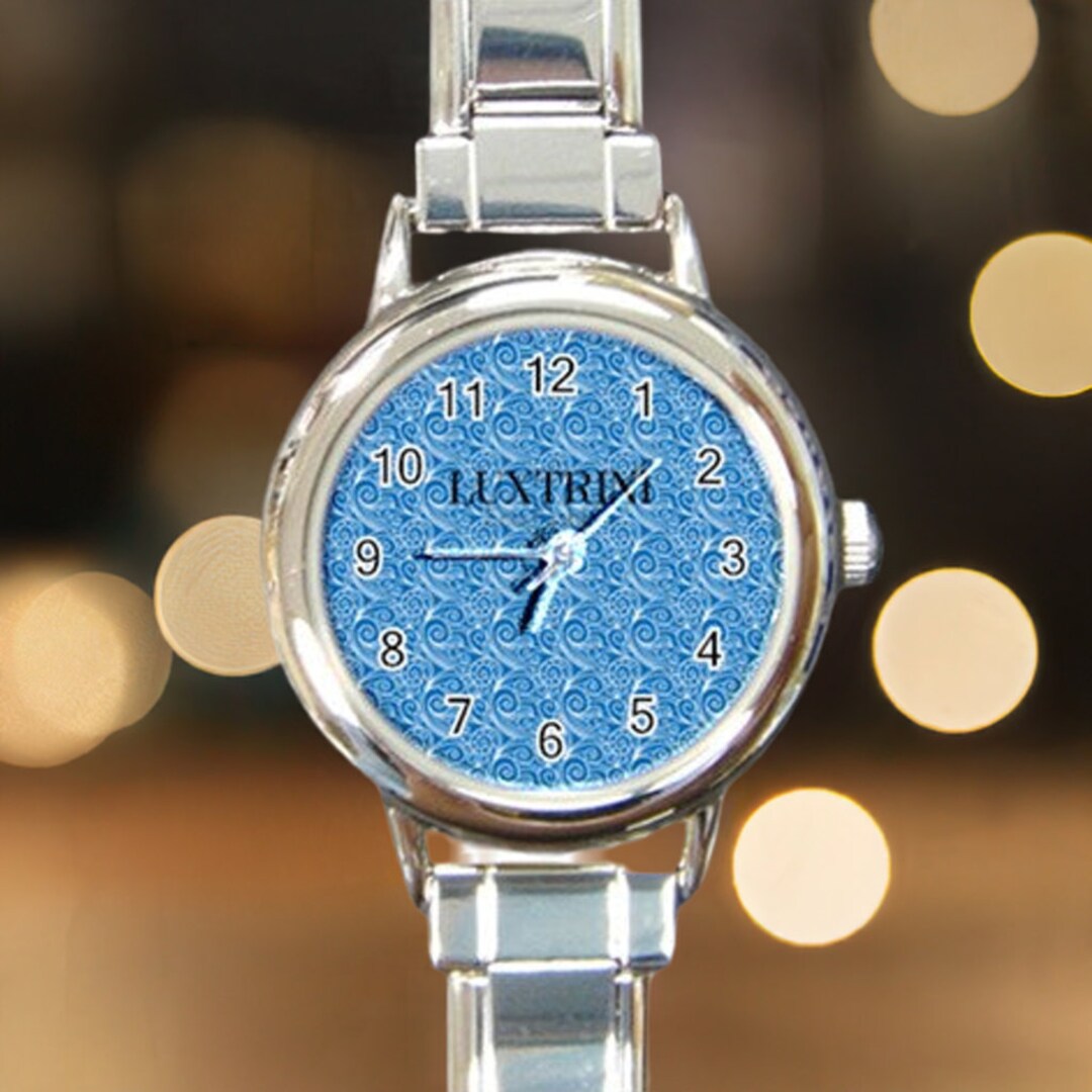 New Blue Vintage Style Elegant Wrist Watch