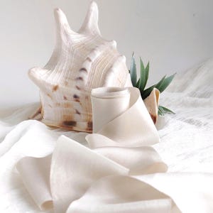 Bone color silk ribbon for bridal bouquet, Boho wedding long silk ribbon, Delicate hand dyed natural silk ribbon, Ribbon dyed with plants
