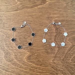 Multiple clover bracelet silver pearl or black stainless steel