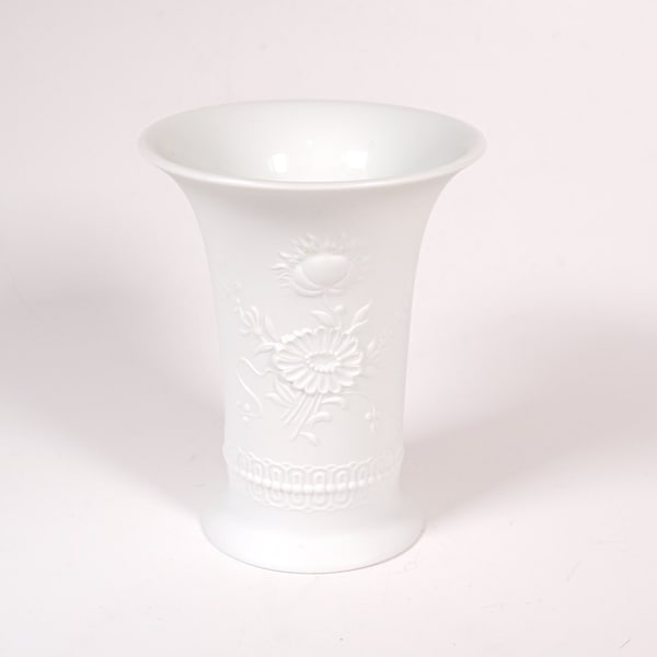 AK Kaiser Germany bisque matte White porcelain vase - Floral Pattern