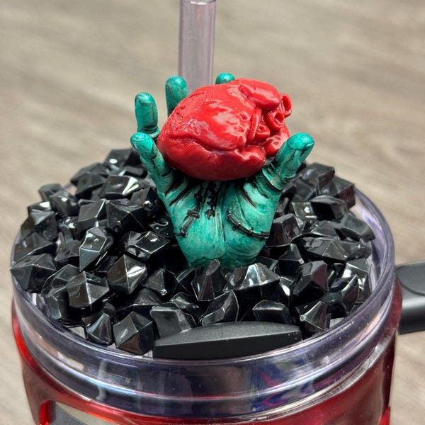 Monster Hand Holding Heart 20/30 oz or 40 oz quencher