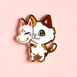 Kitsune Cat Hard Enamel Pin / kawaii, cute, lapel pin, badge, gold