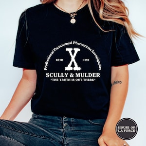 Scully & Mulder's Paranormal Investigation Shirt, The X-Files, X Files Shirt, Scully And Mulder Shirt, The Truth Is Out There, 90s Tee