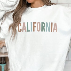 CALIFORNIA Sweatshirt, California State Sweatshirt, California Crewneck, State Gift, CA Sweatshirt, California Shirt, College Sweatshirt