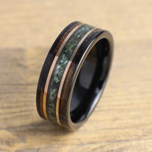 Moss Agate Men's Wedding Band, Moss Agate Ring, Whiskey Barrel Wedding Band, Men's Tungsten Ring, 8mm wide ring