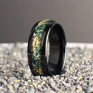 Moss Agate Men&#39;s Wedding Band, Moss Agate Ring, Gold and Green Ring, Gold Wedding Ring, Tungsten Wedding Band, 8mm Wide Men&#39;s Ring
