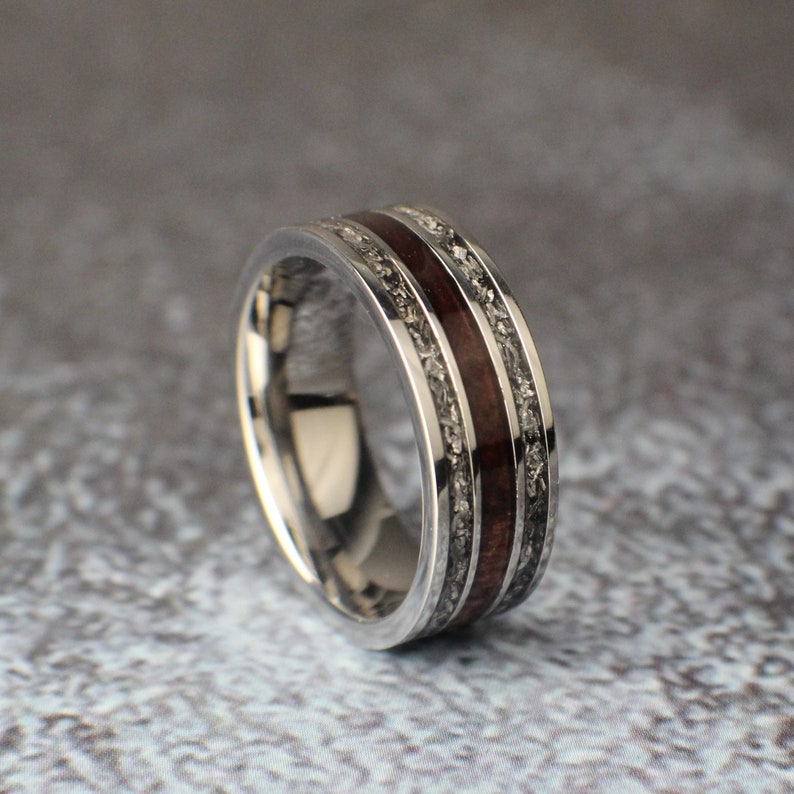 Men's wooden ring