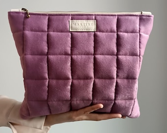 Borsa Per Il Trucco Trapuntata Con Stampa Bandana | Urban Outfitters IT - Foto 3