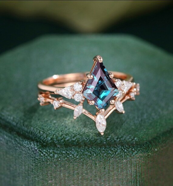 Alexandrite Engagement Ring Marquise Cut Vintage Marquise Cut Rose