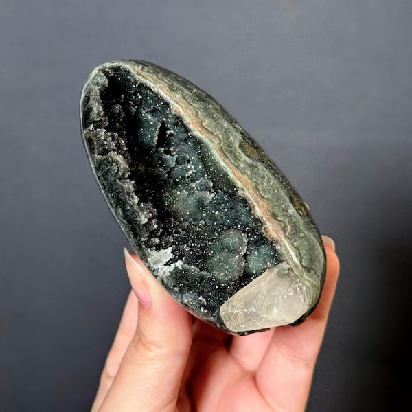 Quartz druzy « Améthyste » galaxie avec calcite d'Artigas, Uruguay / Décoration polie sur pied