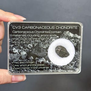南丹隕石 - 本物の宇宙石 - 英国販売店 - Etsy 日本