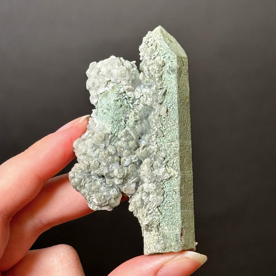 Matcha Quartz Cluster W Chlorite and Calcite From Inner Mongolia China ...
