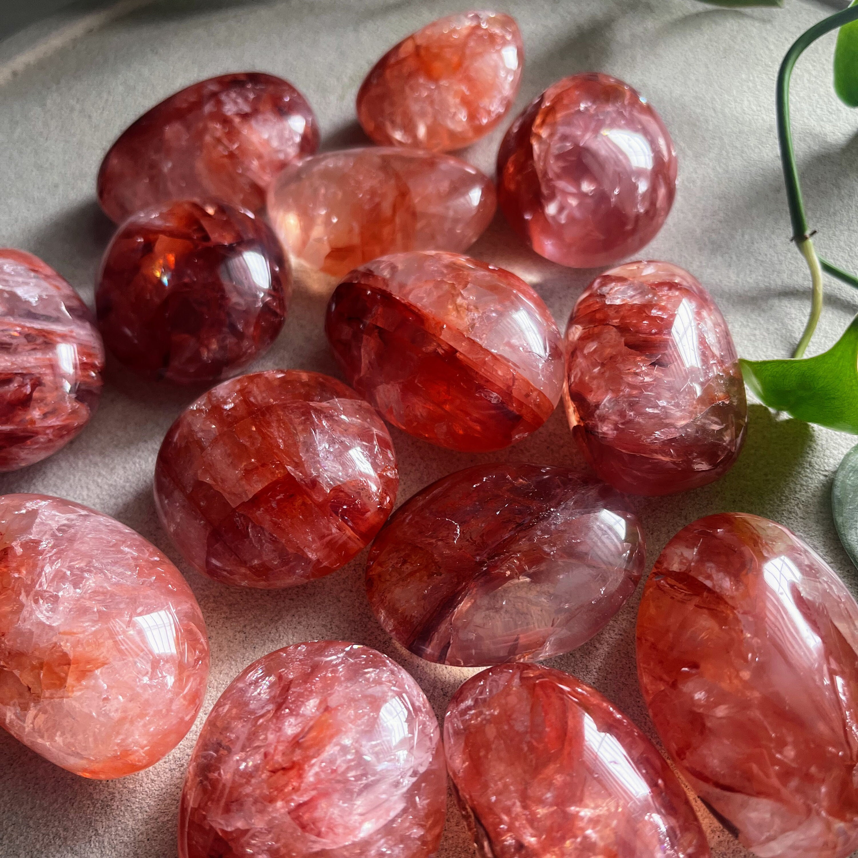 AAA Grade Fire Quartz Palm Stones with Rainbows  / Natural Quartz Polished / Hematite Hematoid Quartz Decor