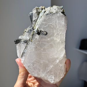 Green Tourmaline Crystals in Elestial Quartz Matrix with Cleavlandite from Minas Gerais, Brazil / Tourmaline Crystals in Matrix