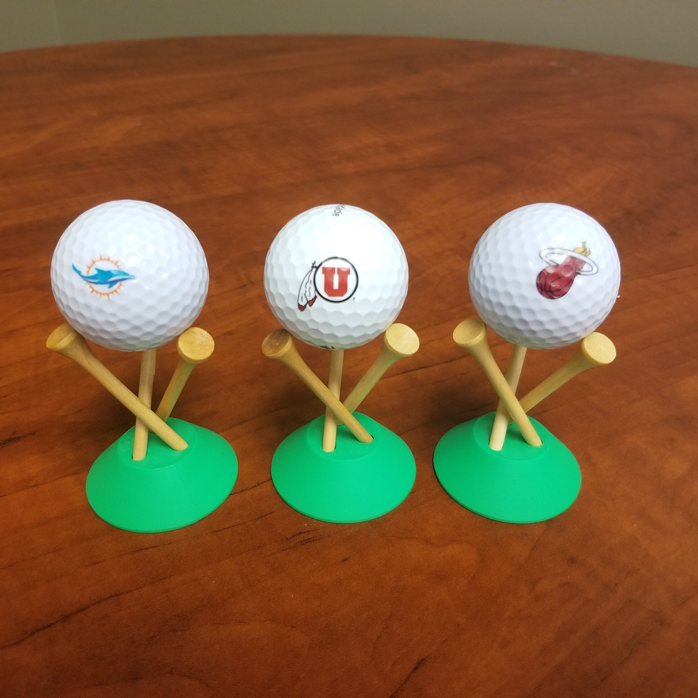 Golf Ball Display Stand Set of 3 Trophy Golf Ball Holder 