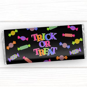 Emballage de barre de bonbons d&#39;Halloween, emballage de barre de chocolat, cadeau de sac de cadeaux, des bonbons ou un sort et document à distribuer sur une malle ou des friandises, friandise de fête d&#39;école