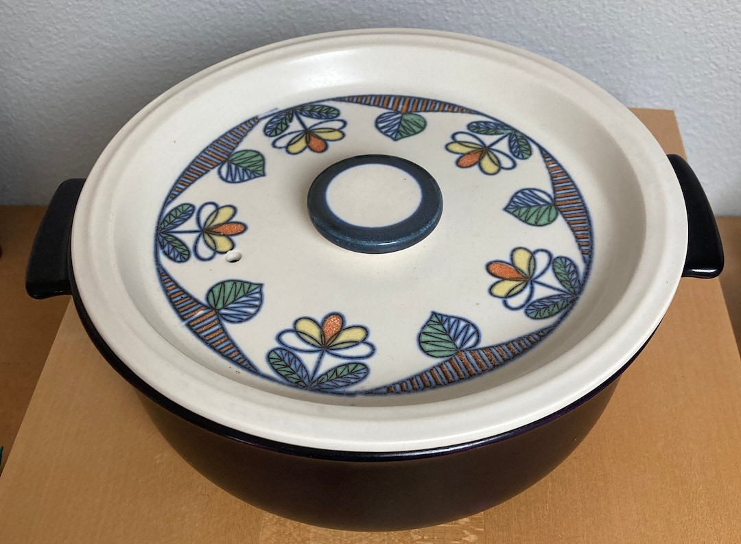 MCM Flamechef Japan Stoneware Handled Casserole Vented Trivet Lid