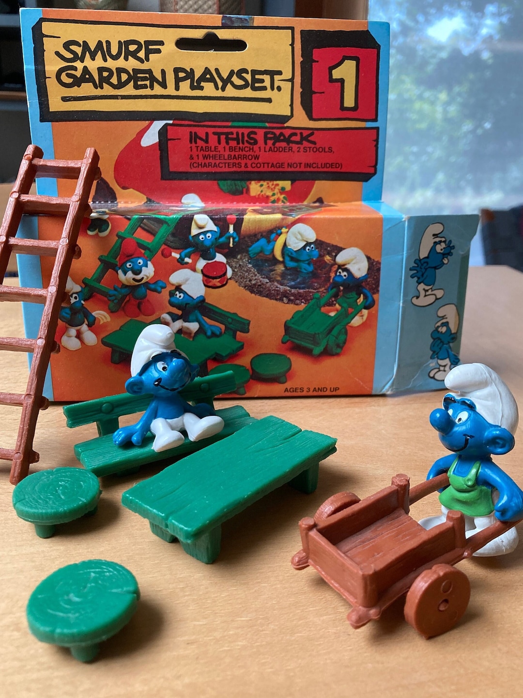 1980 Smurf Garden Playset W/ Two Smurf Figurines Vintage - Etsy