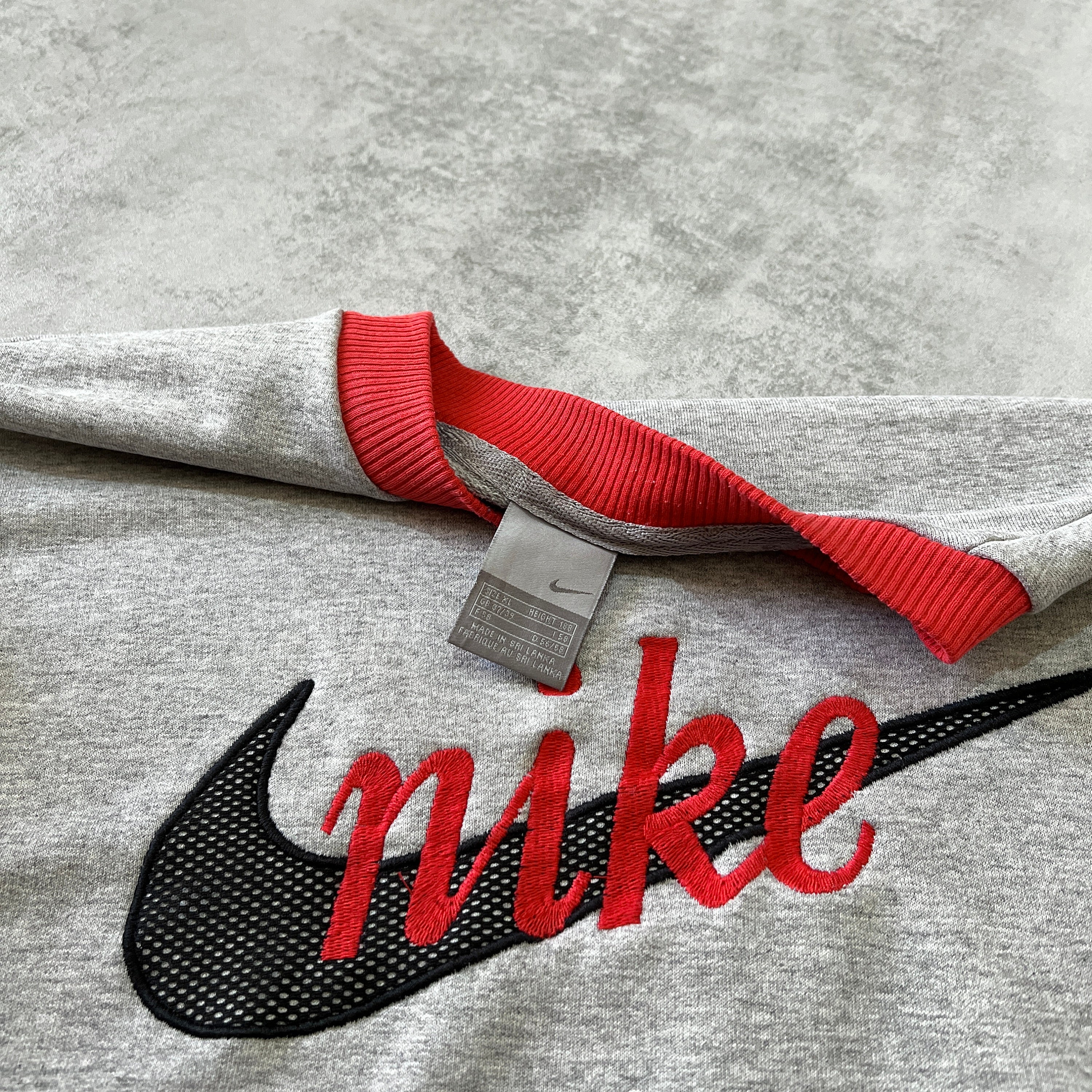nike 00s embroidered sweatshirt