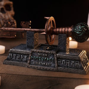 Skyrim Skeleton Key | Skyrim Decor | Skyrim Prop | Skyrim Gift | Elder Scrolls Skyrim Gift | Skyrim Replica