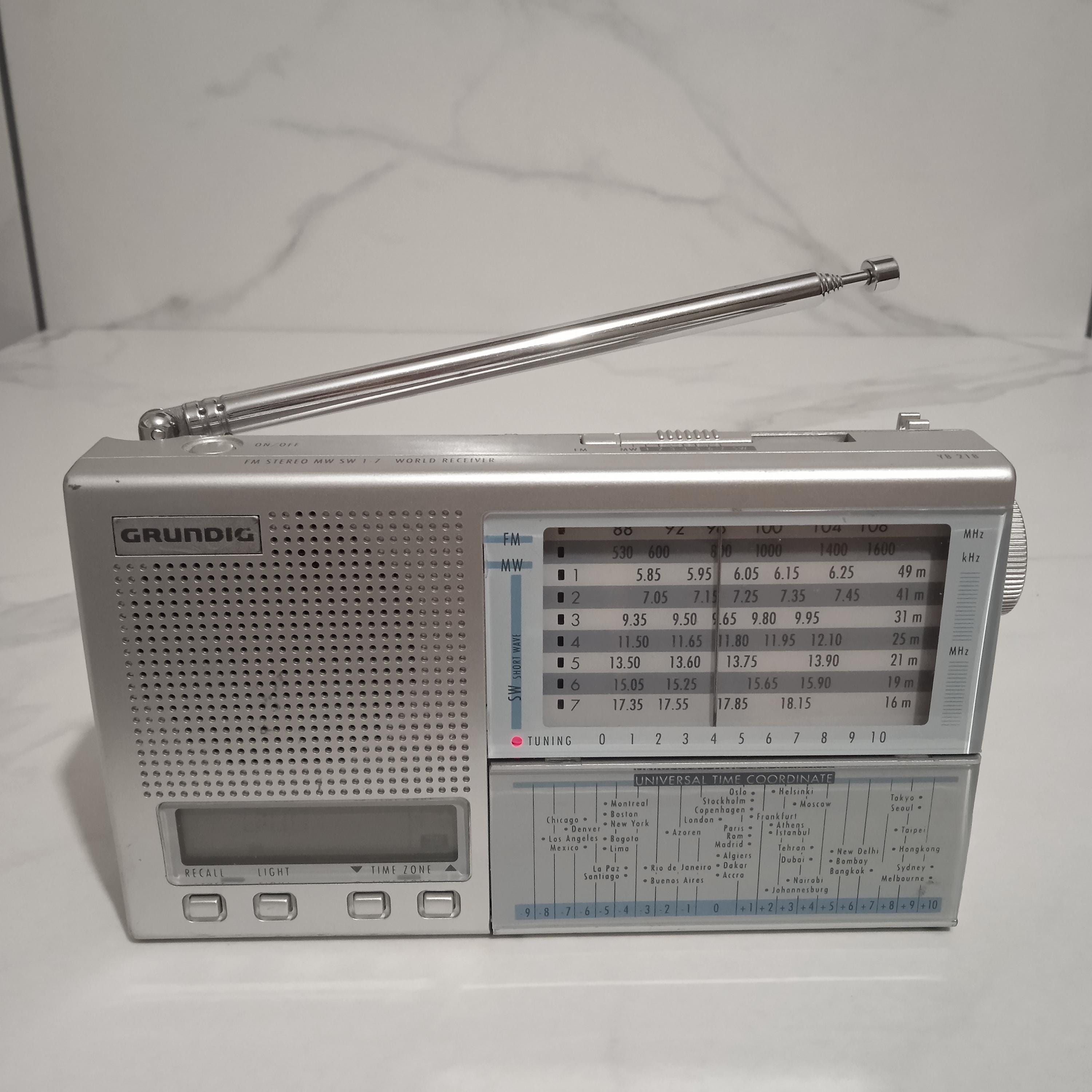 Concert Boy 230 Radio Grundig Radio-Vertrieb, RVF, Radiowerke; Fürth