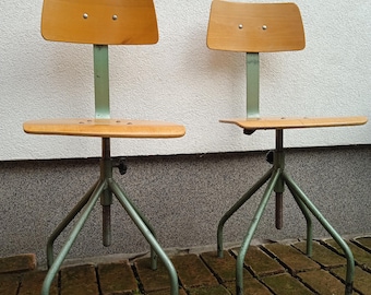 Vintage Industrial Workshop Chair: Adjustable Height, Green Metal Base
