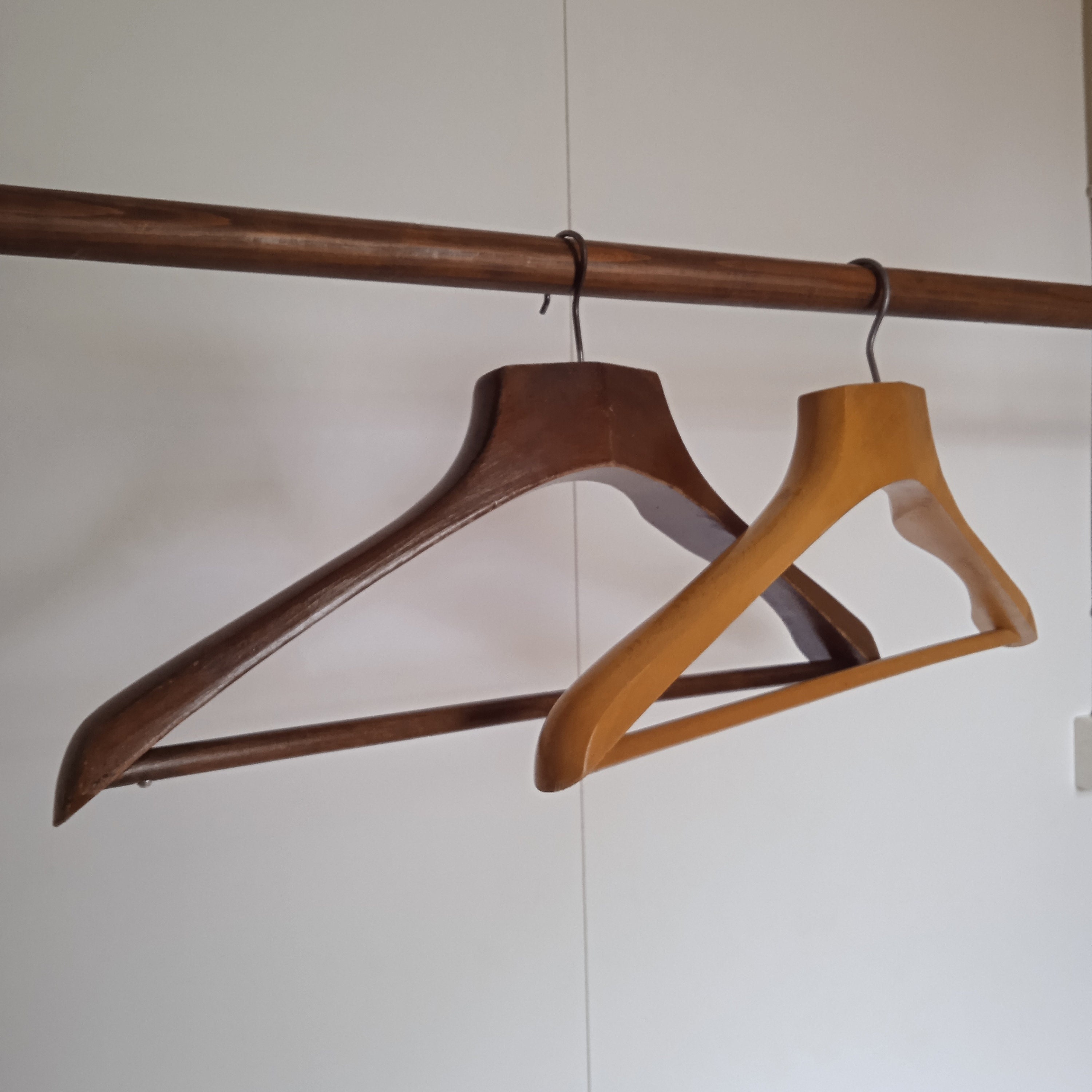 Wooden Top Hanger with Walnut Finish Space Saving 17 inch Flat Hangers with Brass Swivel Hook Notches for Hanging Straps - Box of 50