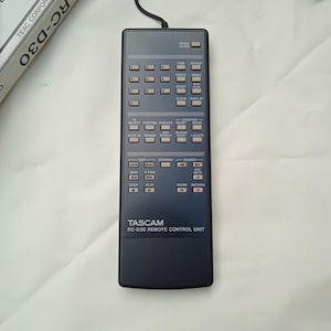 Tascam RC D30 remote control unit, unused and in working condition