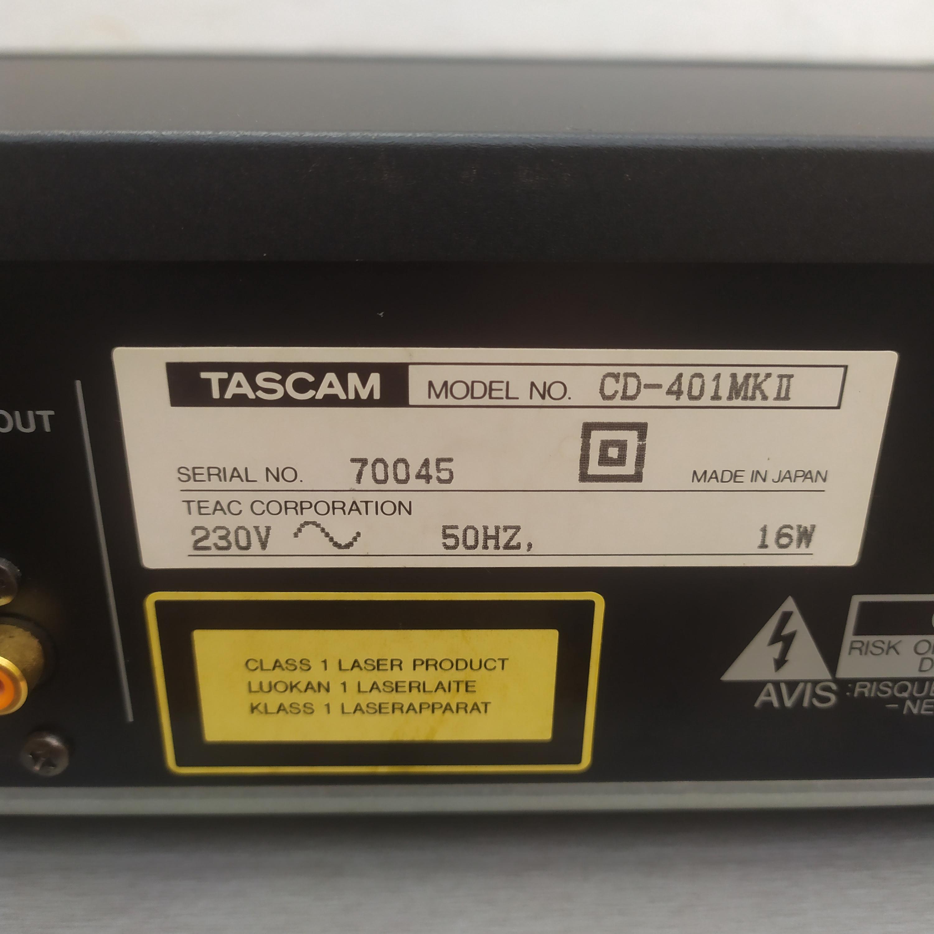 Tascam CD-401 MKII Professional CD Player – Studio-grade