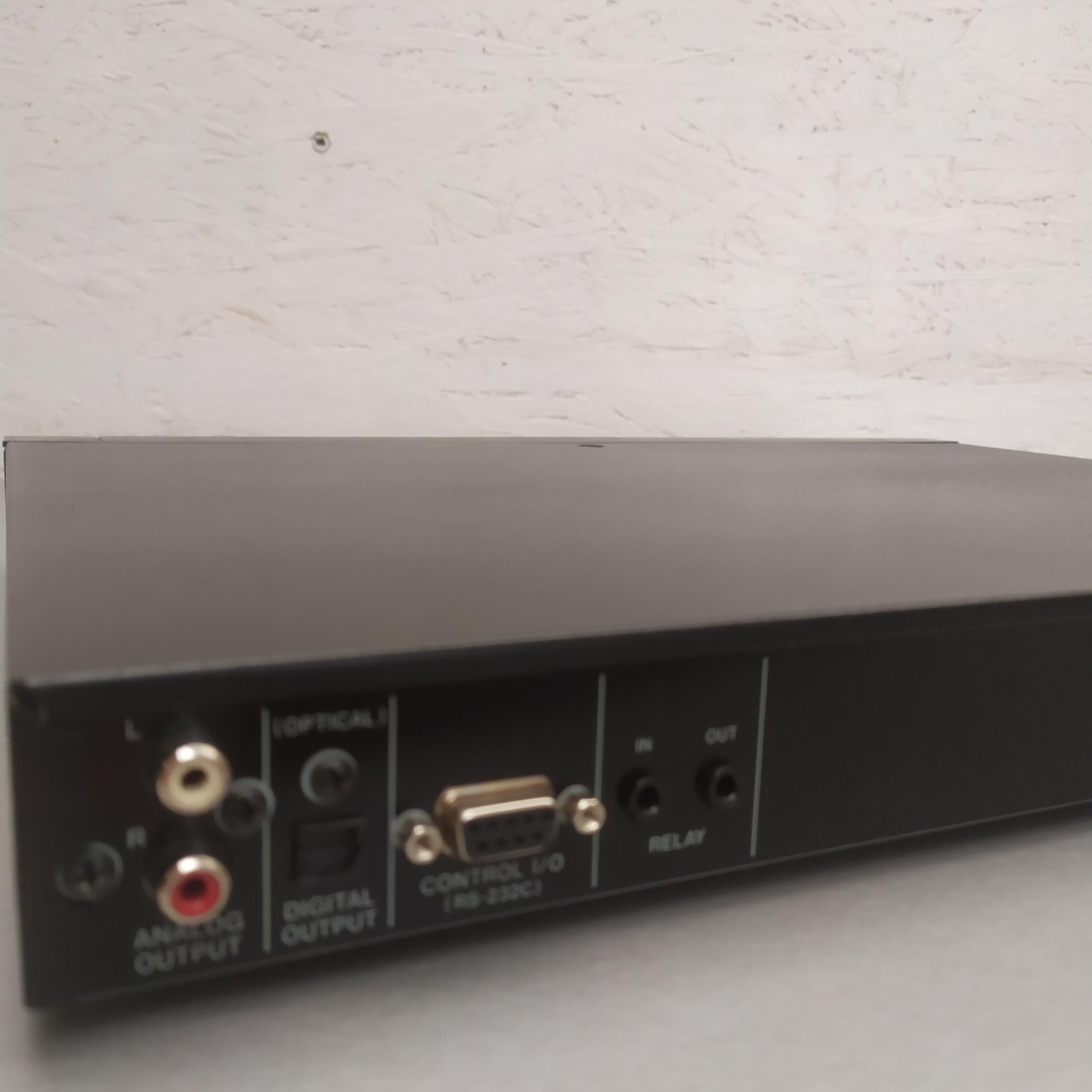 Tascam CD-01U Vintage CD Player – Discontinued Pro Audio Rackmount