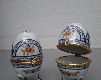 Vintage Floral Porcelain Egg Trinket Boxes – Hinged Jewelry Holder Set
