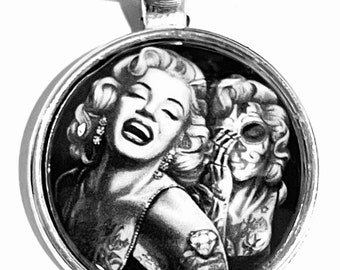 Quality Tattoo punk gangster Marlyn monroe , Keyring, bag charm