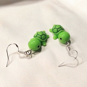 turtle earrings, cute earrings