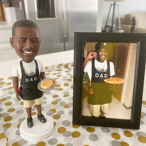 Custom bobbleheads, custom chef bobbleheads, gifts for dad, personalized bobbleheads for chefs, boss birthday Christmas souvenir gifts